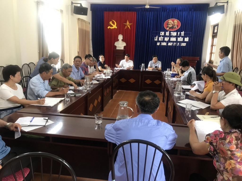 Đoàn kiểm tra thăm đồng đánh giá năng suất lúa Xuân năm 2023  tại Xã Đại Thắng huyện Tiên Lãng 