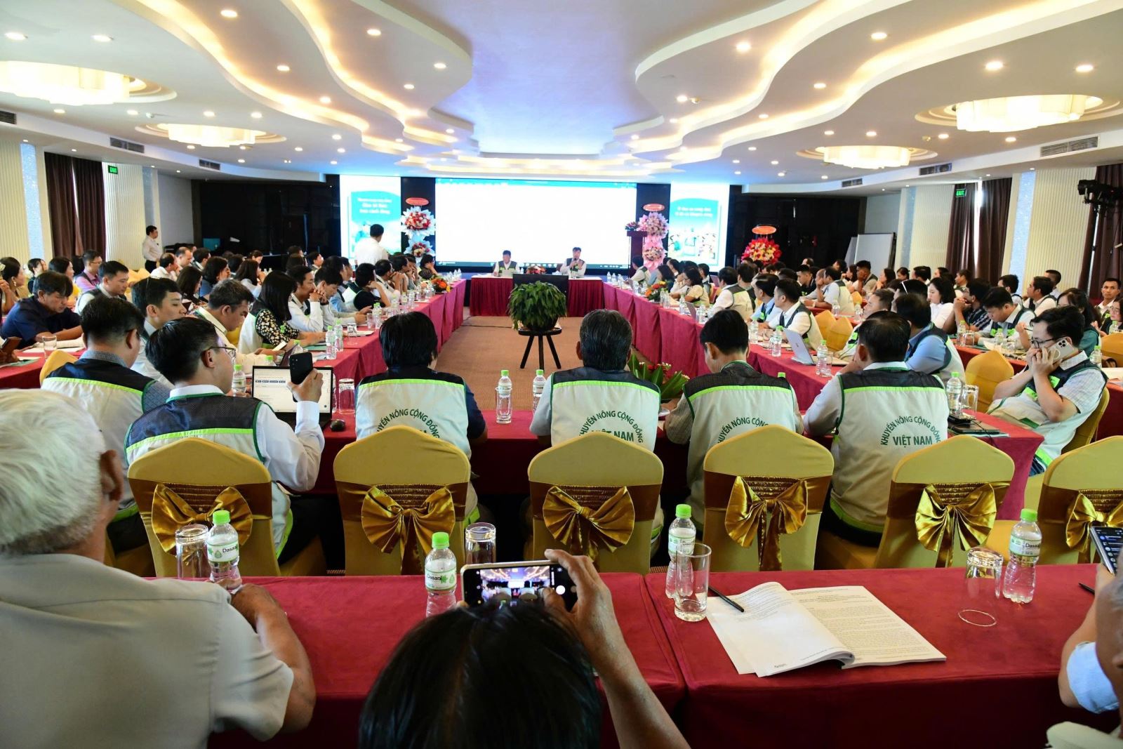  Nâng cao hiệu quả công tác Khuyến nông cơ sở trong mô hình tổ chức chính quyền địa phương 2 cấp